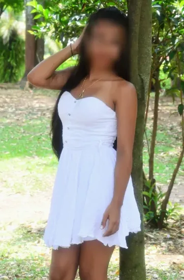 Alba, 28
