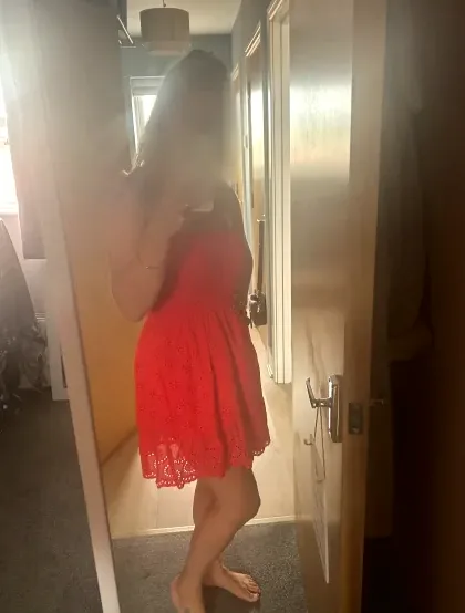 Andrea, 34