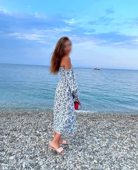 Elif, 39