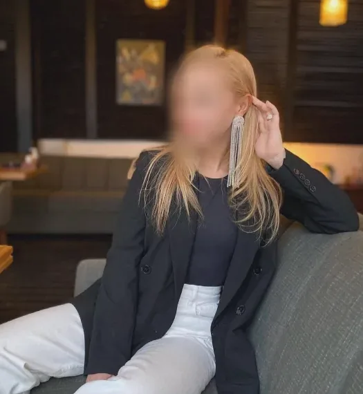 Helle, 32