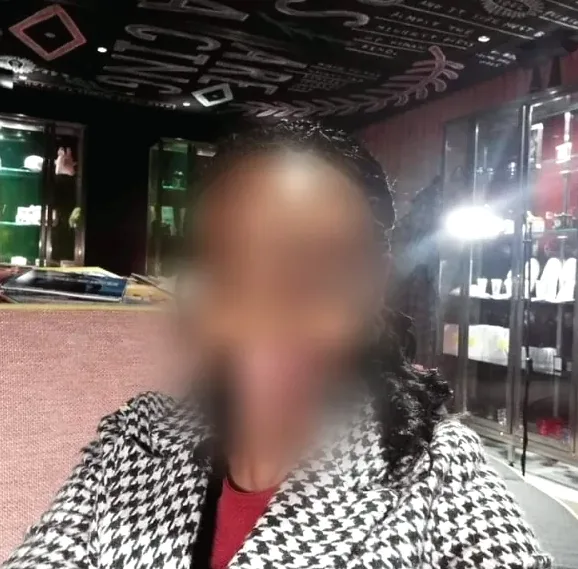 Katja, 39