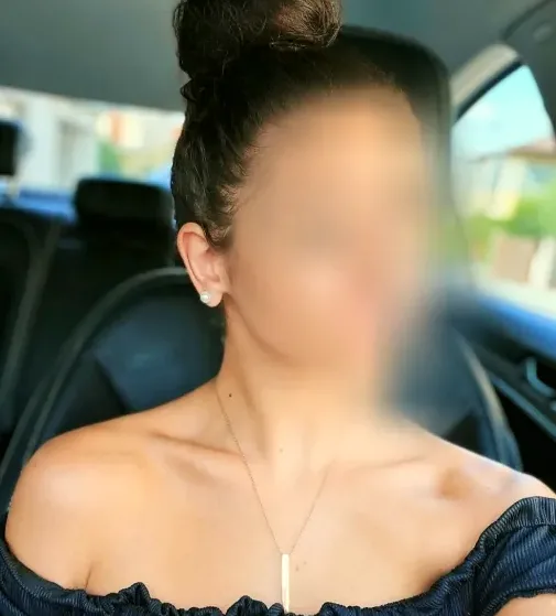Liv, 25