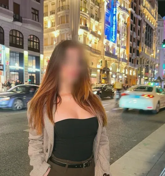 Marie, 26