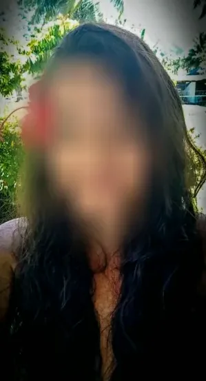 Michelle, 40