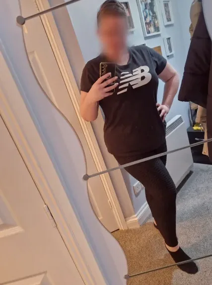 Rosa, 36